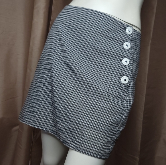 Urban Outfitters Dresses & Skirts - Urban Outfitters Stockholm Plaid Side Button Down Mini Skirt - Size: Medium